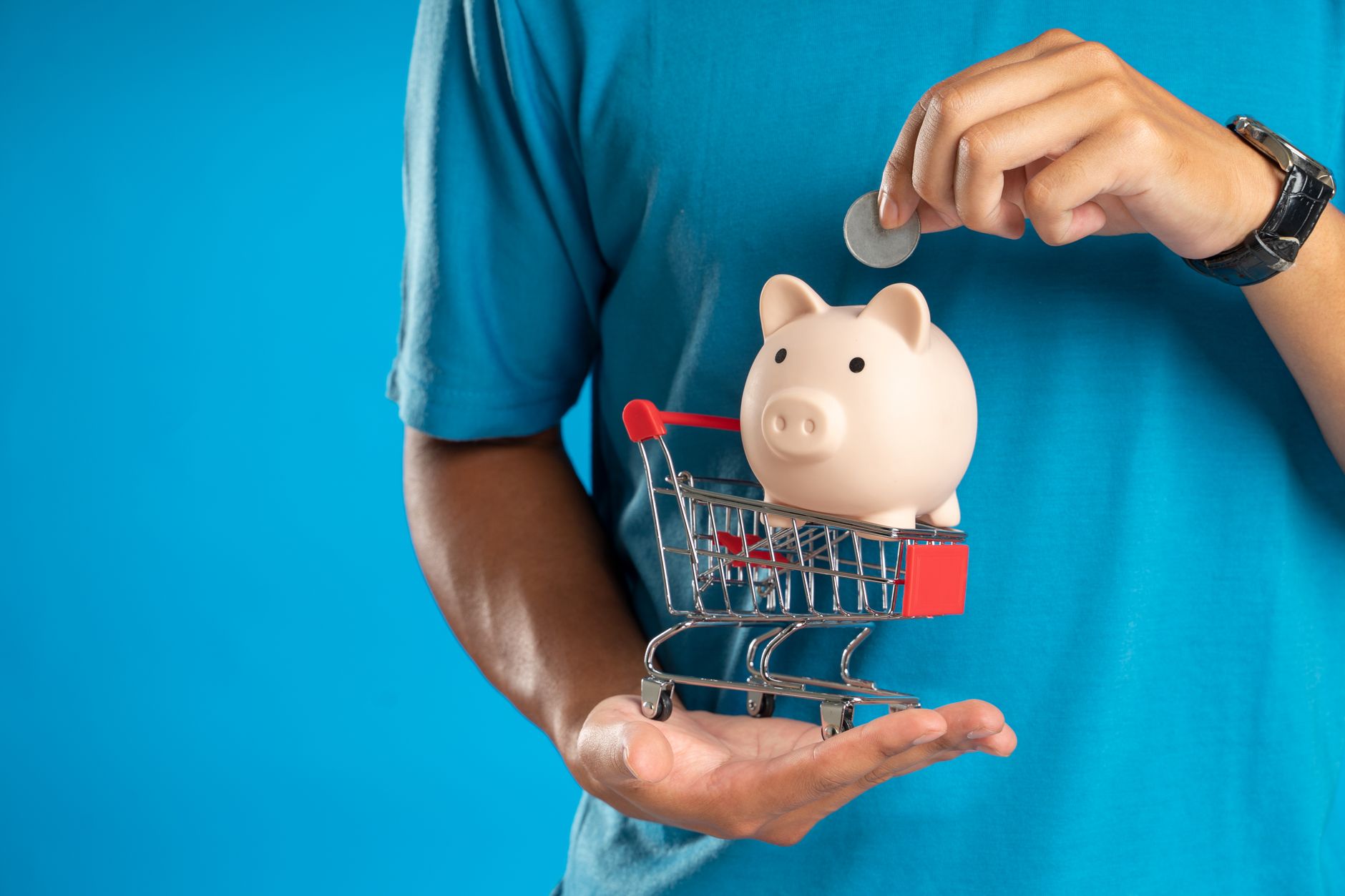 A conceptual image of financial savings through subscription management.