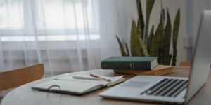 A quiet, organized workspace representing the need for mental clarity in parenting.