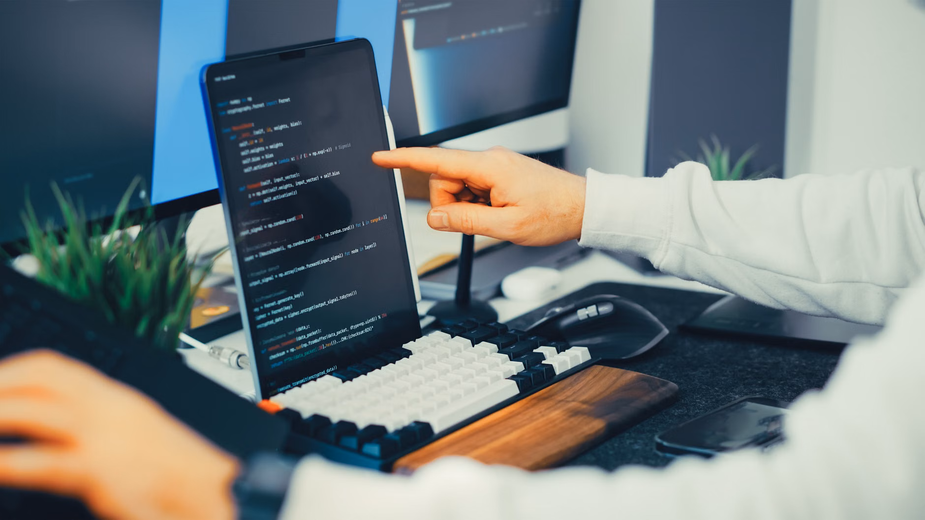 Parent using low-code software to automate household tasks.