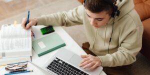 Modern and organized teen study desk setup for improved focus