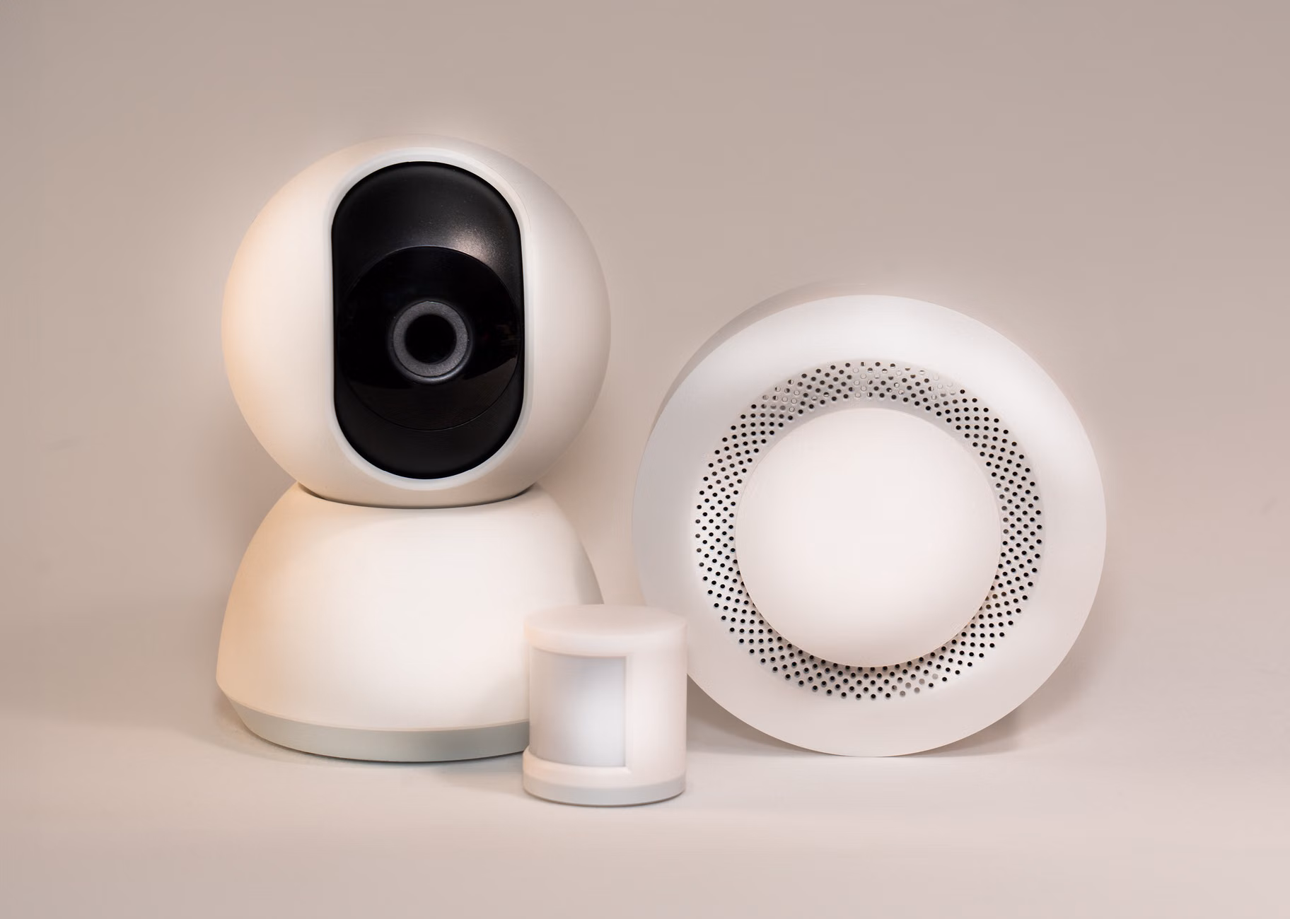 Visual representation of a local, private smart home network.